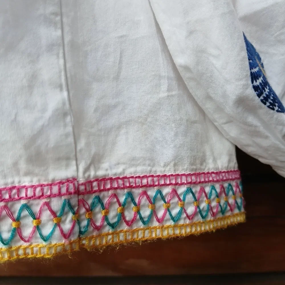 Madewell White Blouse with Embroidered Design Puff Sleeves  Semi Crop Size L